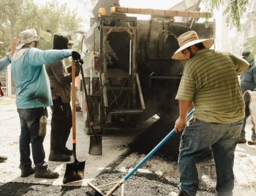 Beto Granados mantiene trabajos de mejoramiento vial en Matamoros